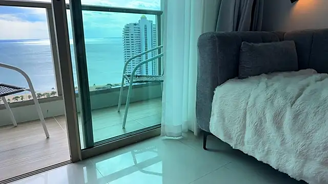 Carolyn_Smith live sex cam