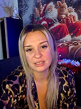 SpicyVicky live sex cam