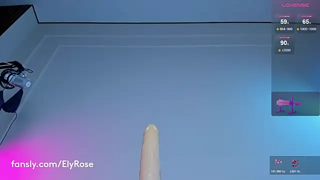 maakimo live sex cam