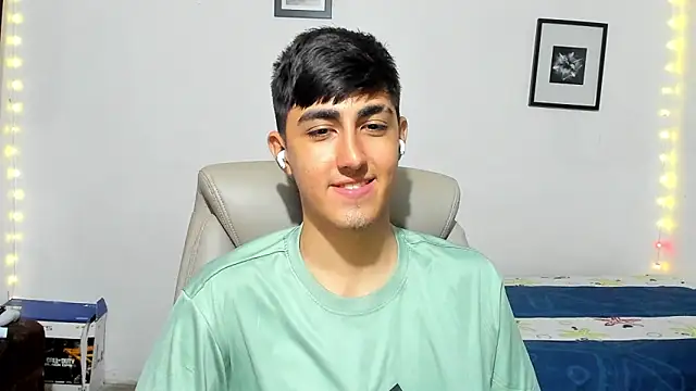 babymaik live sex cam