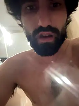 Paapii1098 live sex cam