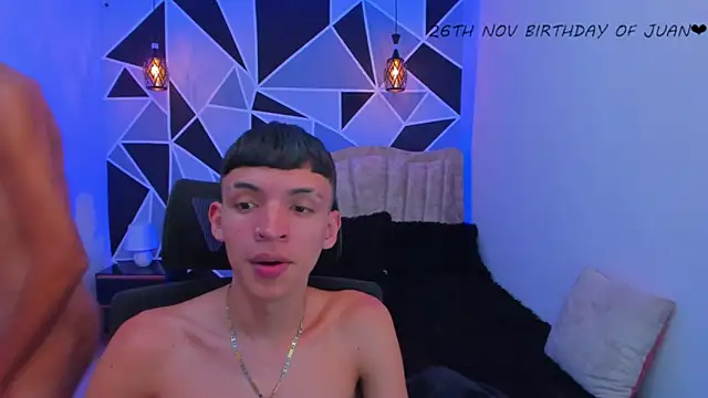 Juan_Nd_Steven's Stripchat show and profile