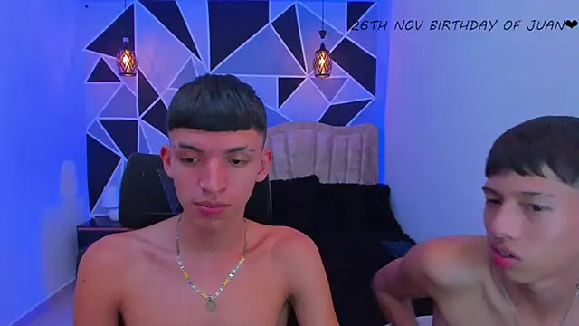 Juan_Nd_Steven's Stripchat show and profile