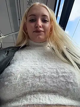 Milkyy_wway live sex cam