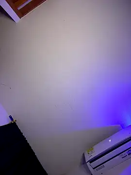 riri_brunnete live sex cam