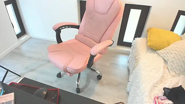 Dyana_Kaylinn live sex cam