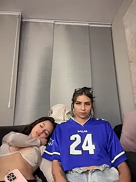 Hilary_pinkk live sex cam