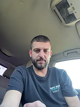 Pablo_Hornyguy95 live sex cam