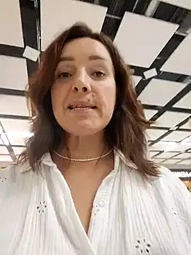 EvaXOAir live sex cam