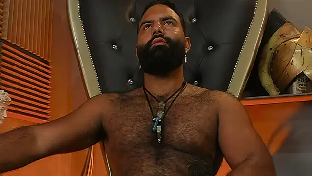 BeardAndrew live sex cam