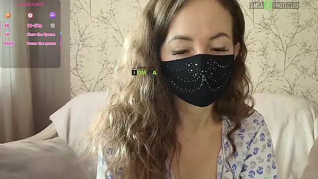 MilfeaN live sex cam