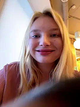 AmmyHot live sex cam