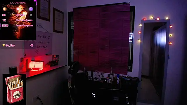 Misslana_wn1's Stripchat show and profile