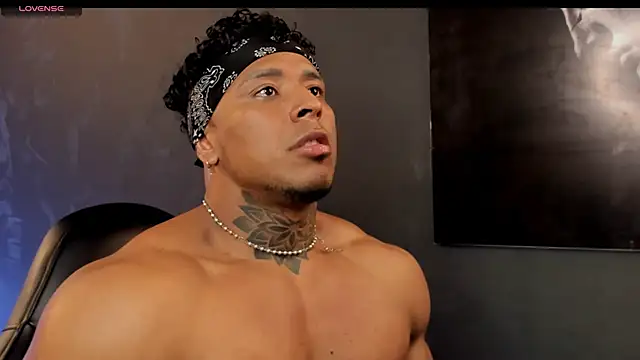 bradley_smith live sex cam