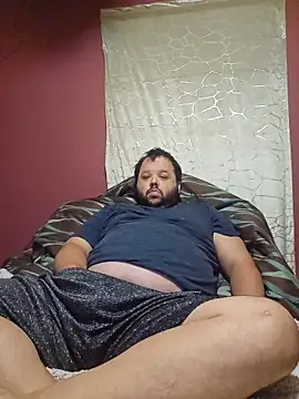 Strongbutgentle36 live sex cam