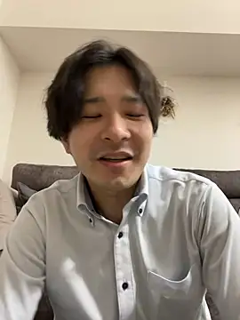 yuuki8910 live sex cam