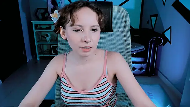 JasmineMilko's Stripchat show and profile