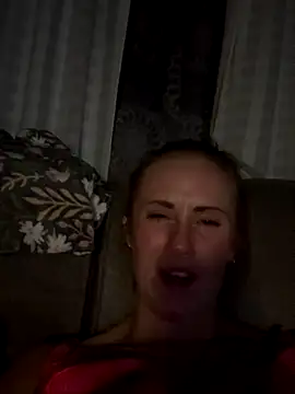 ClumsyLink live sex cam