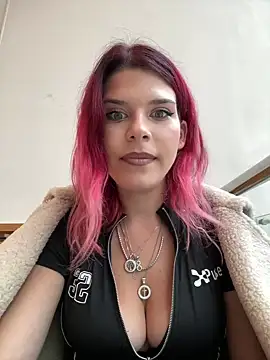 RiriRoseey live sex cam