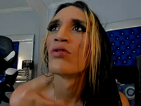 Eyleen_Santos live sex cam