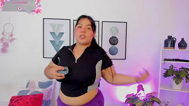 Abriil7 live sex cam