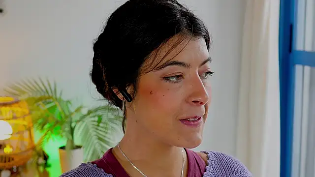 anabelcurvy's Stripchat show and profile