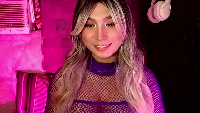 HoresCOCKLUCY live sex cam