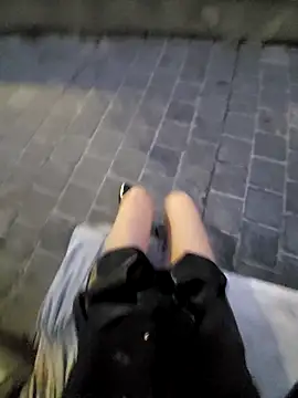 Love-public live sex cam