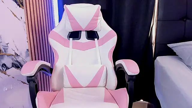 Scarlet_DLuce live sex cam