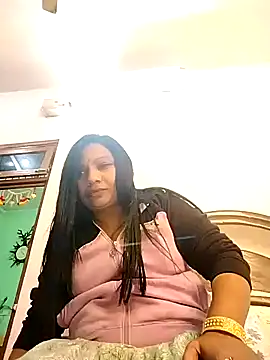 Cute-Janvi20 live sex cam