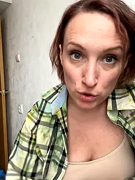 UmaTruewoman live sex cam