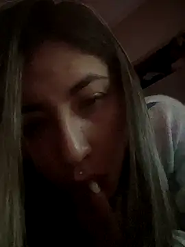 Khalyk_G live sex cam
