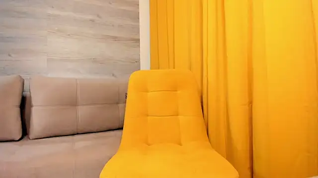 IreneHabibi live sex cam