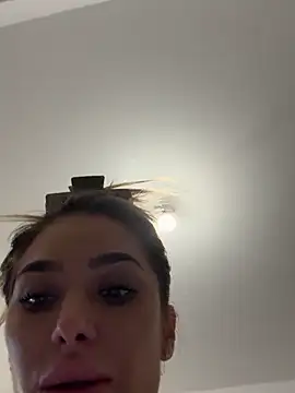 KaseyQuinn_ live sex cam