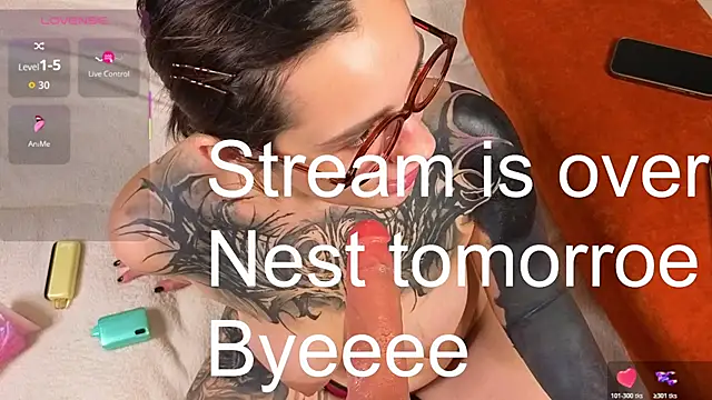 EvaCanton live sex cam