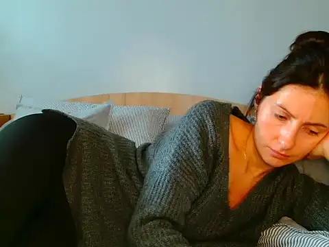 Irina9793 live sex cam