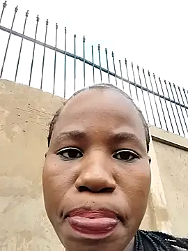 LongPussyLipsxx live sex cam