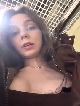 MilaBee live sex cam