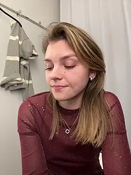 ValenciaShock live sex cam