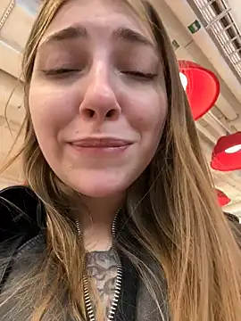 Sunny___Bunny live sex cam