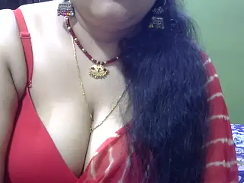 Mona_love143 live sex cam