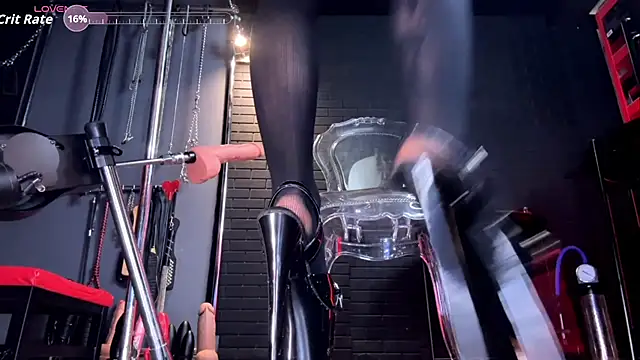 Kinky_Butterfly live sex cam