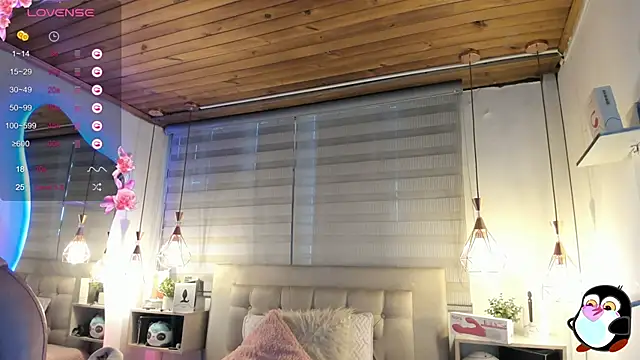 cristal__hot_1's Stripchat show and profile