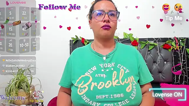 hazel_34 live sex cam