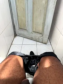 Black-mamba-madingo live sex cam