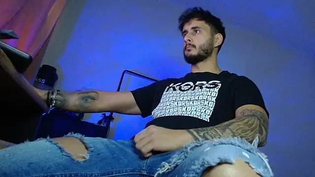 XanderCage99 live sex cam