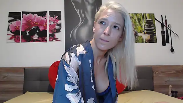 Naschkatze01 live sex cam