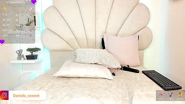Danielaangelina live sex cam