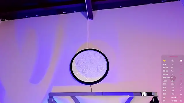 Naty-Saenz live sex cam