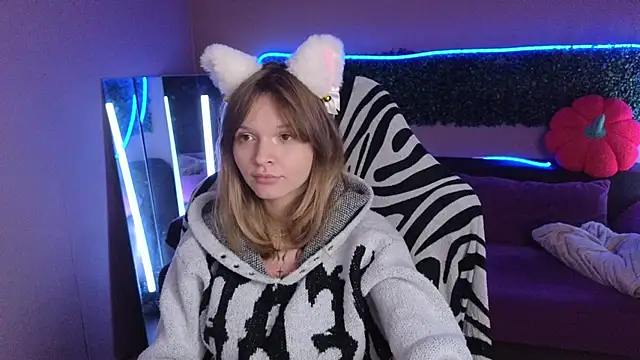 LitaBrom's Stripchat show and profile